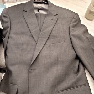 Hugo Boss Complete Suit Set
